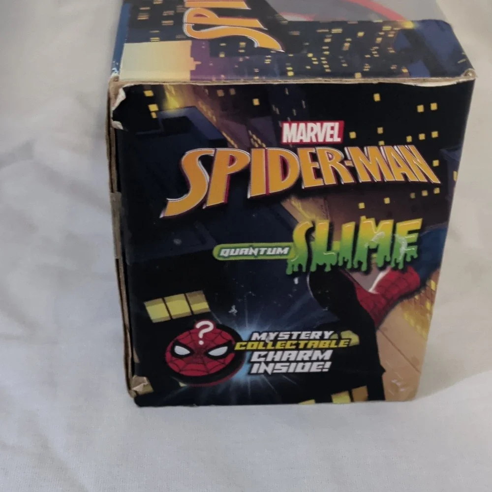 Marvel Spider-Man Quantum Slime Set Glow in the Dark Multicolor Ages 5+